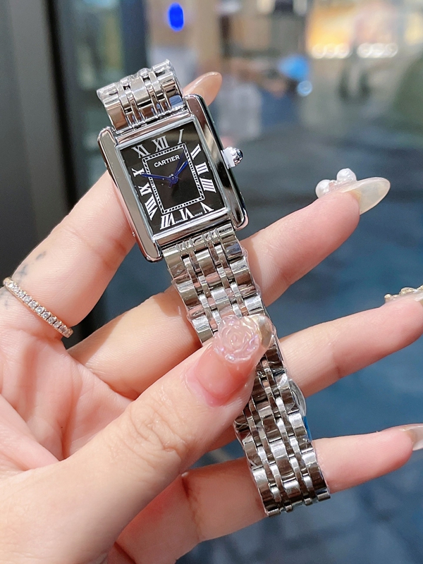 ブランド時計背面デザイン